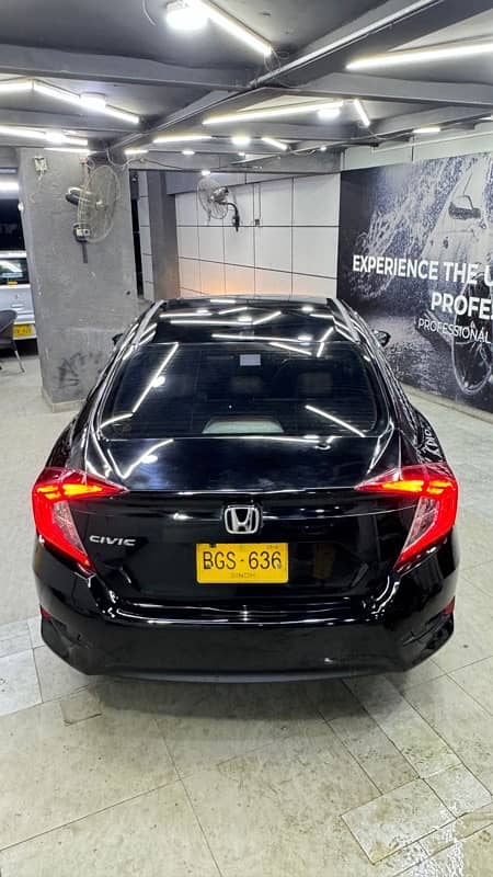 Honda Civic Ug 2016 (03303796813) 5