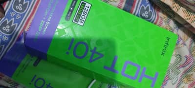 HOT 40i 8+128 green colour complete saman 0