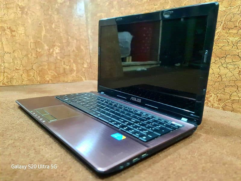 ASUS ZenBook Laptop Core i5 in Brand New Condition. . 0332-6155403 4