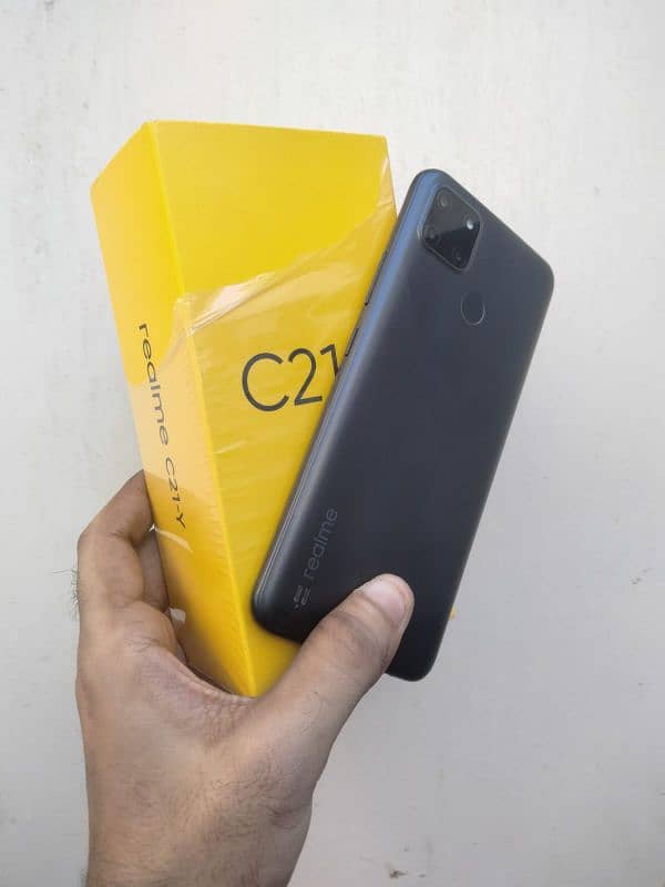 Realme C21Y 10/10 (4/64) 1