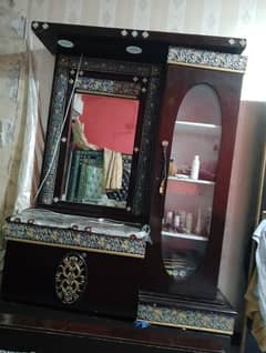 dressing table