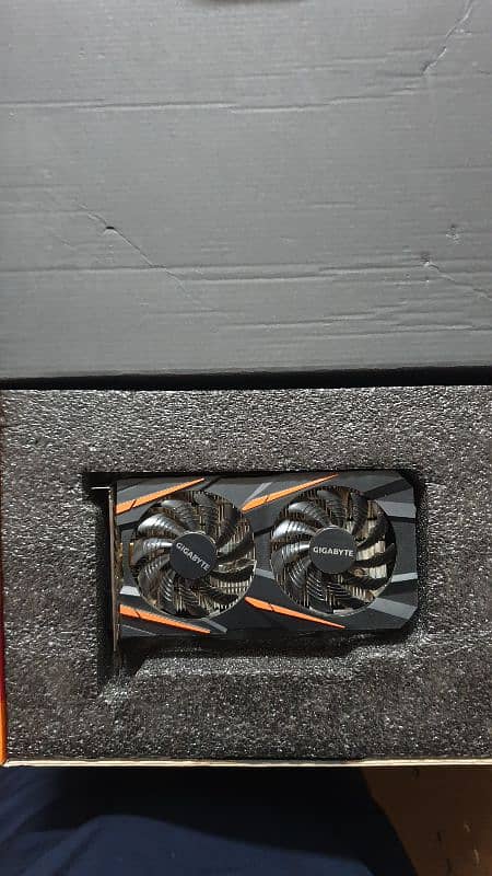 Radeon rx560 4gb gigabyte oc edition 1