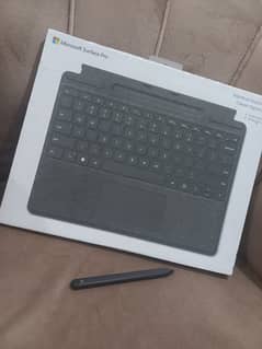 Microsoft Surface Pro 9 Signature Keyboard With Slim Pen