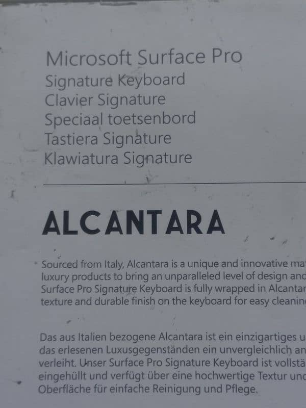 Microsoft Surface Pro 9 Signature Keyboard With Slim Pen 8