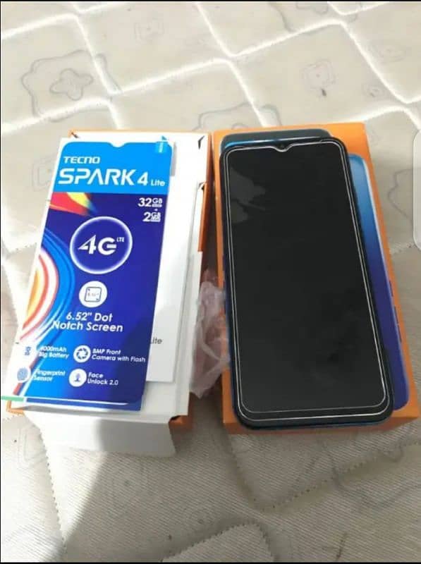 Techno Spark 4 lite with box dual sim Exchange possible 1