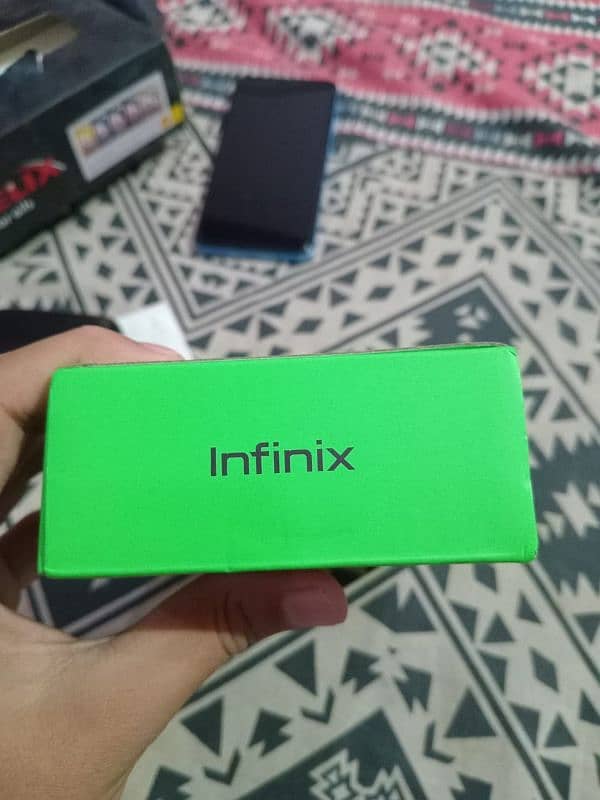 Infinix smart 7hd 4