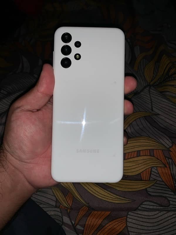 Samsung Galaxy a13 4/128 gb white clr with box condition 10/10 0