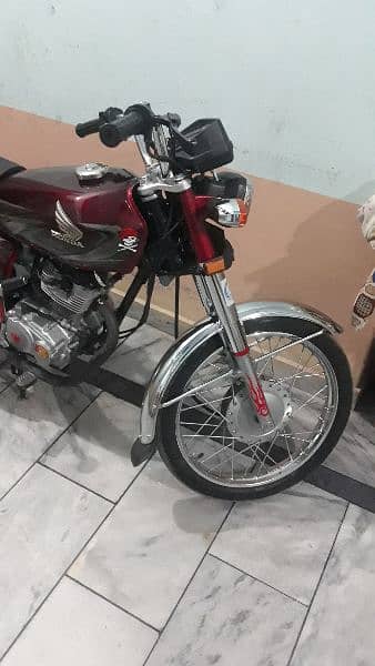 Honda 125   2022 1