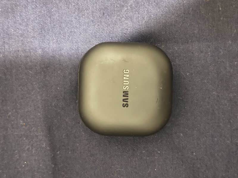 Used Samsung Galaxy Buds2 Pro 2