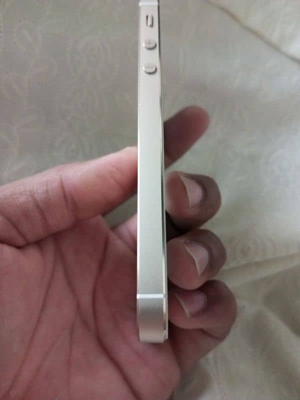 iPhone 5s non pta 10by10 condition 16gb 4