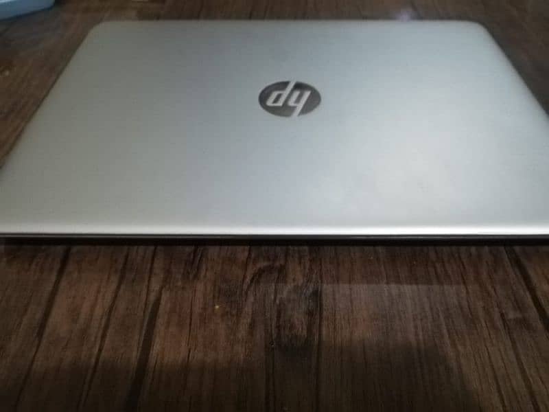 HP Laptop 4