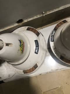 2 ceiling fan like new