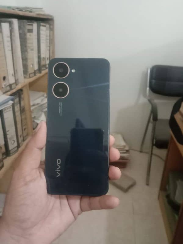 Vivo Y03 1