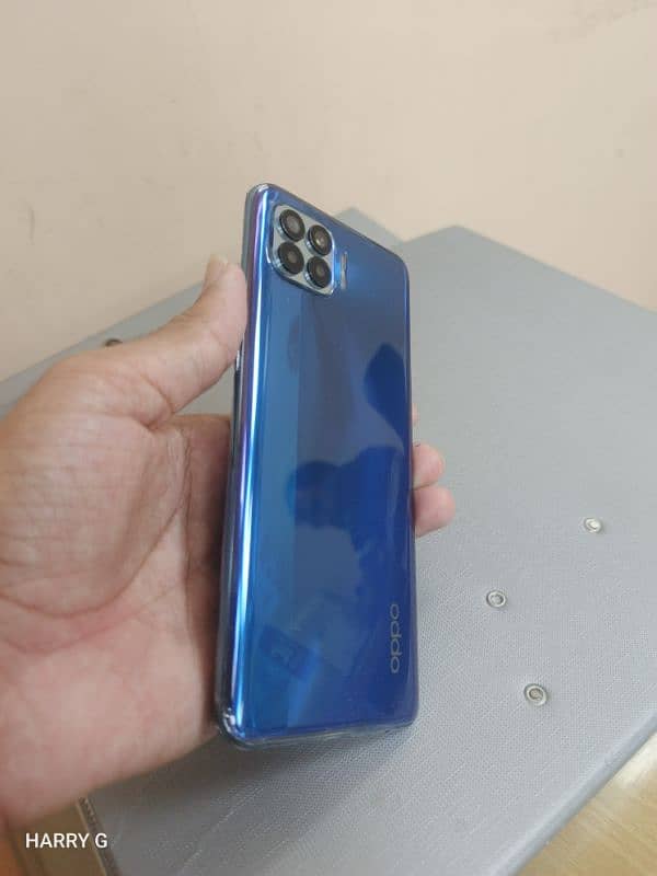 Oppo F17 Pro 3