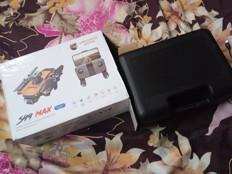 S99 max foldable drone 1