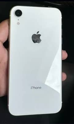 iPhone XR 0