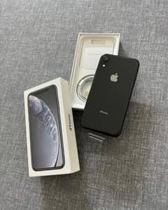 iphone xr 256gb PTA approved contact to 03073909212 WhatsApp