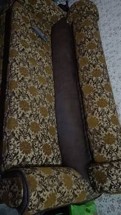 Brown flower cover with excellent condition