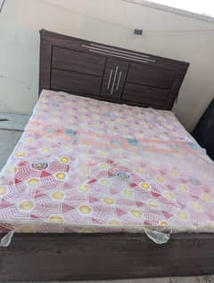 king size bed and mattress