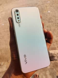 Vivo S1