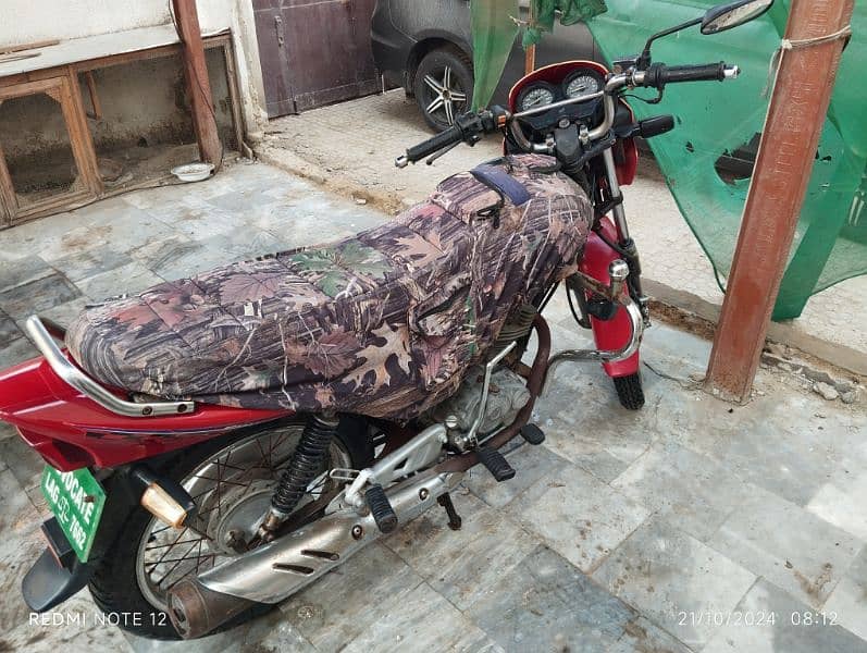 Honda Deluxe 125 original condition 7