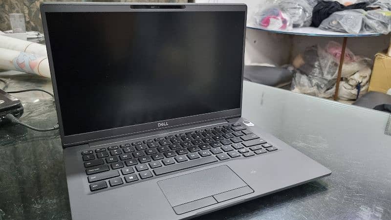 Dell i5 8th gen latitude 7400 brand new 0