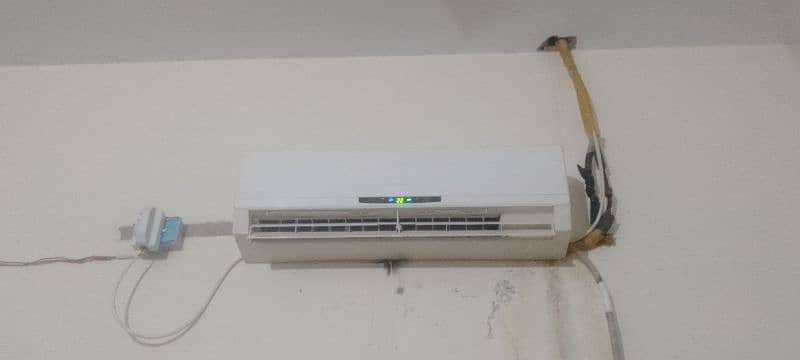 AC Air conditioner 3