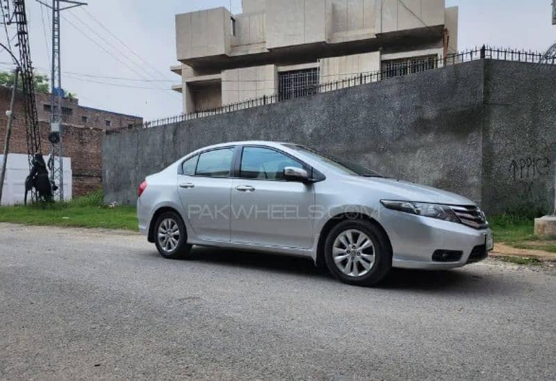 Honda City Aspire 2016 4