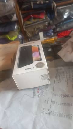 samsung a32 6 128 with box and orignal charger panel change 0