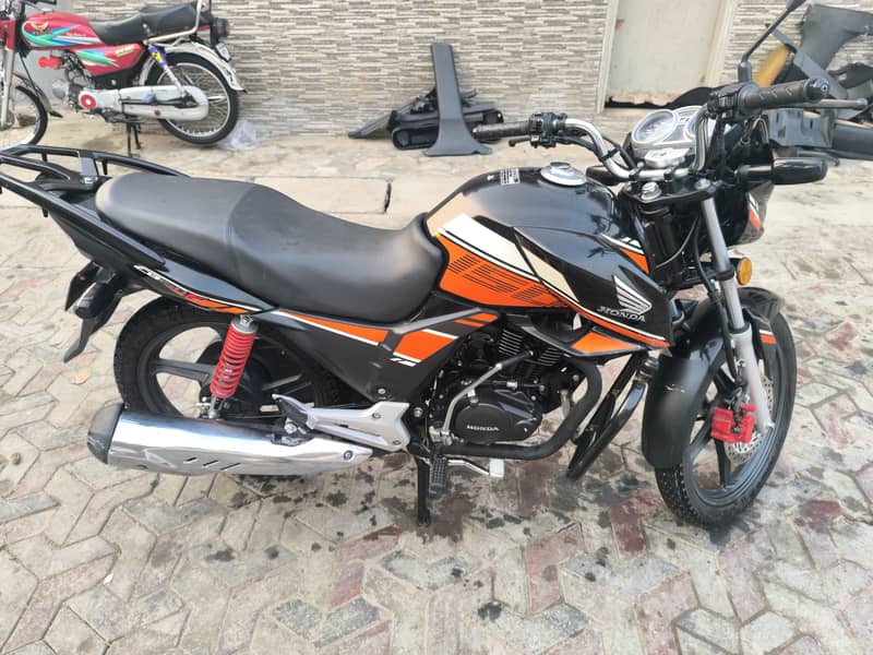 Honda CB 150F 2022 3