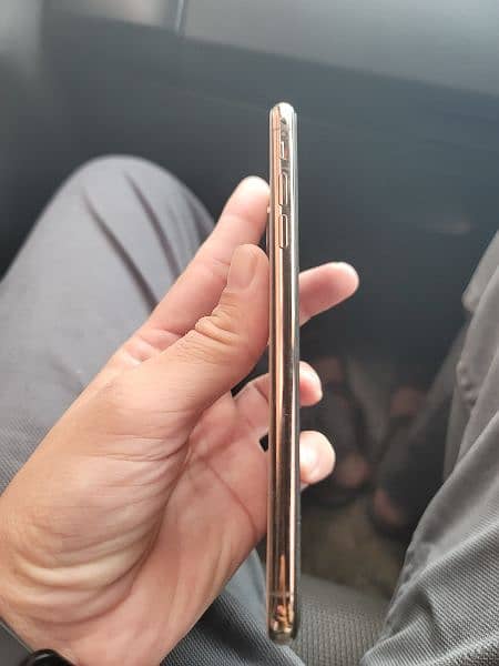 Iphone xs max 256 gb official pta 10/10 2