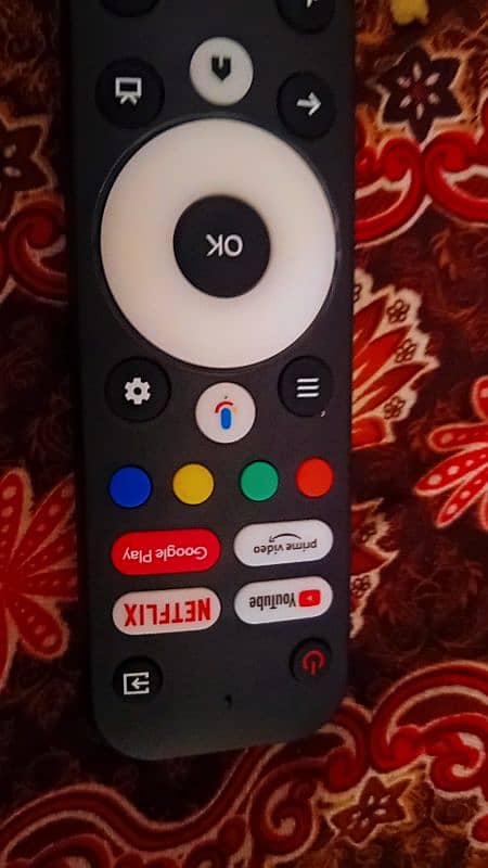 led 32 Android new 4k rsult Bluetoth voice remote borderles03027113892 9