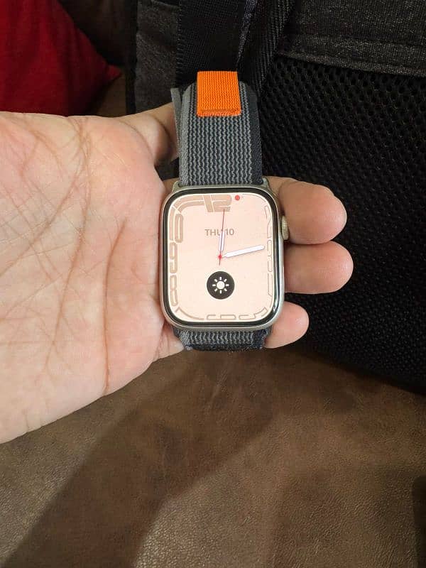 Apple Watch Series 7 45mm starlight 2