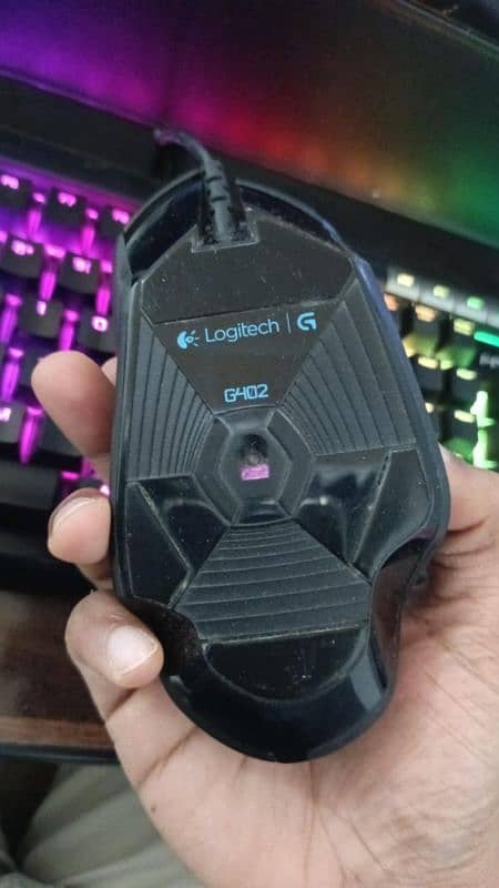 Logitech G402 mouse only 3