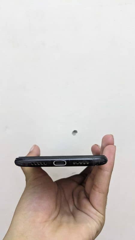 Oneplus 6T 8/128 indisplay finger fast read add 2