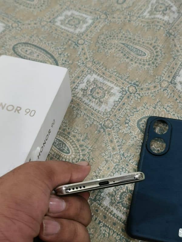 honor 90 complete box pta approved official with warenty 6months 11