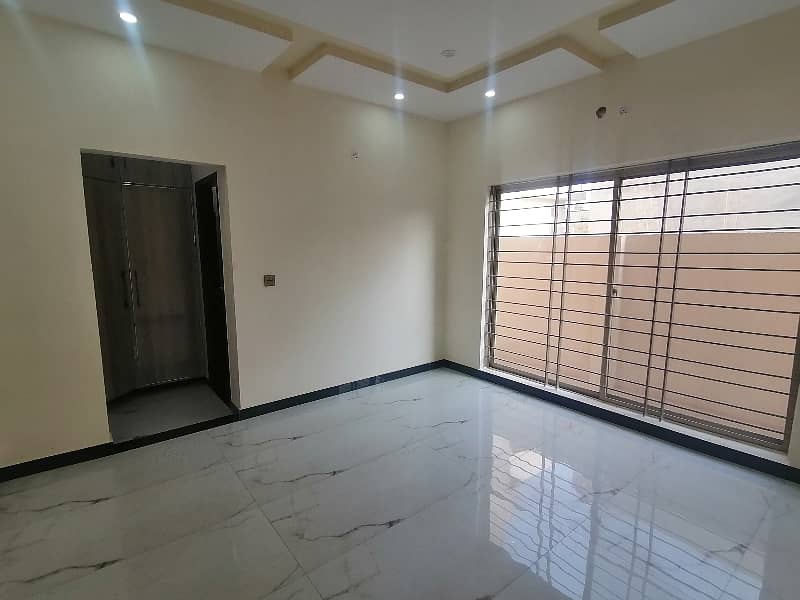 10 Marla House For sale In LDA Avenue LDA Avenue 4