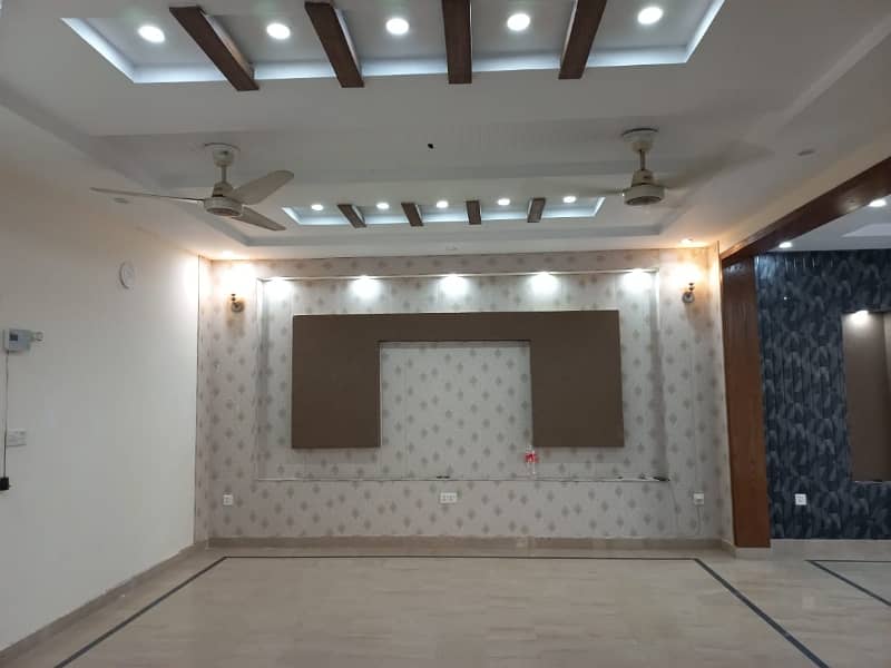 10 Marla House For Sale In Janipar Block Bahria Town Lahore Good Location 12