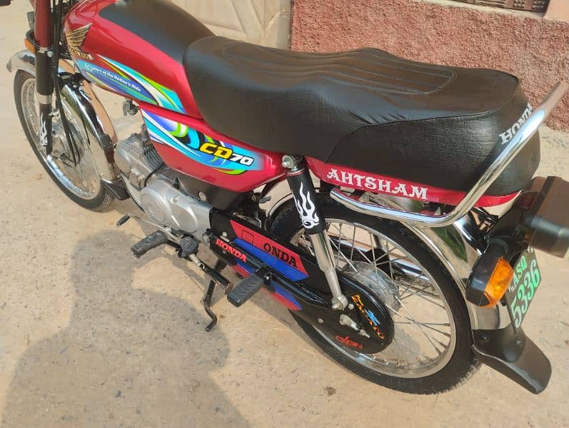 honda 70cc geniun, lush condition 1