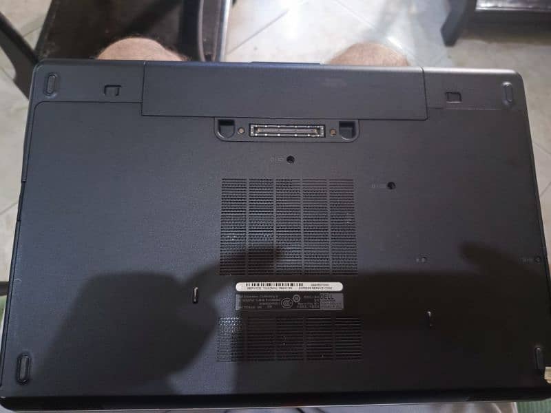 DELL latitude E6540 1