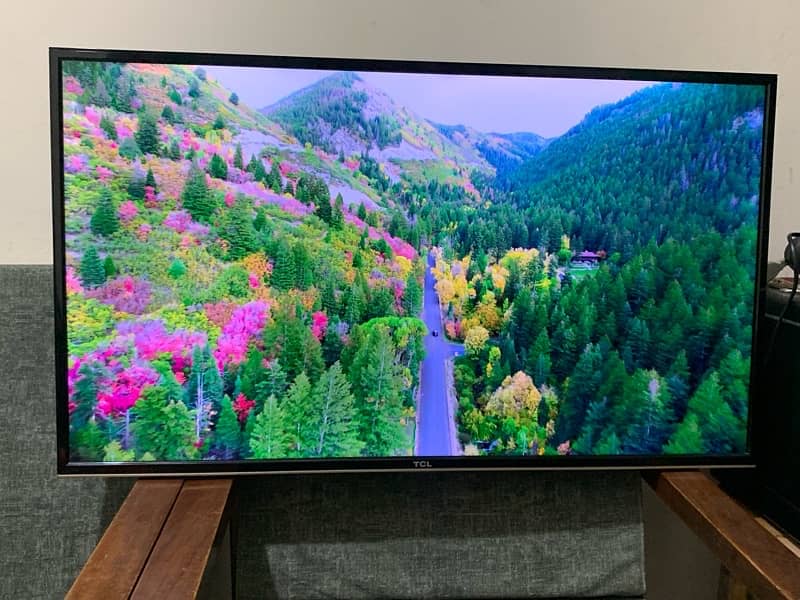 Tcl smart led 55'' neat clean condition no fault in it (Just call me) 3