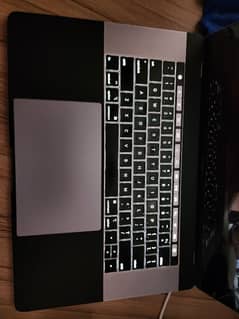 Macbook Pro 2018, 15 inch, 4 Dedicated Graphics Card