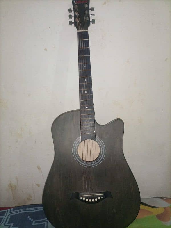 Guitar is available for sale contact  03075663440 1