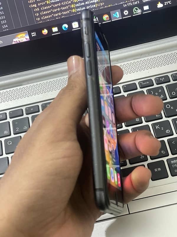 iPhone 8 64 gb all okay 1