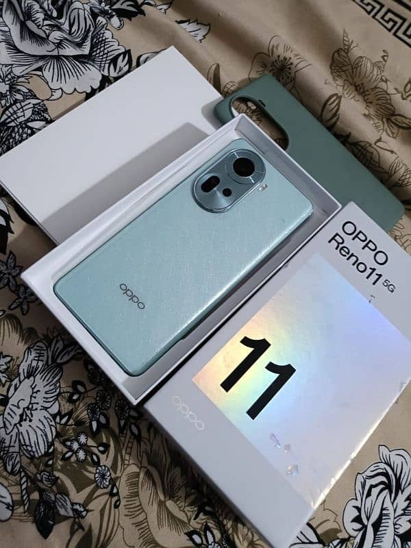 OPPO RENO 11 0