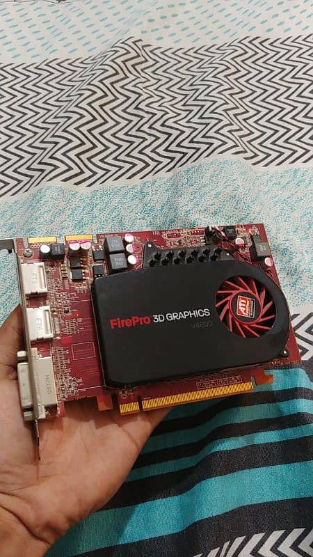 Ati Firepro V4800 DDR 5 5