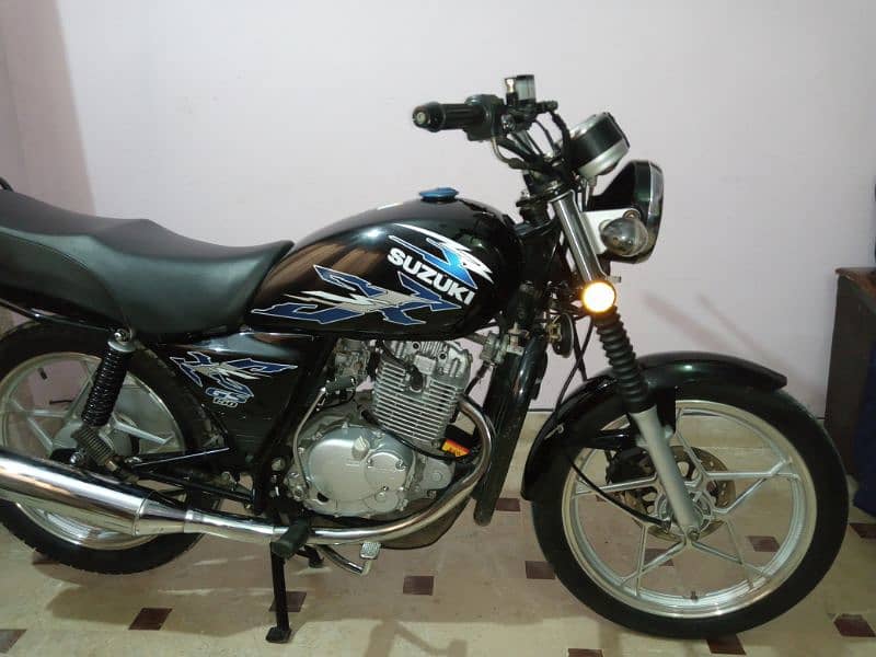 Suzuki gs150se 2021 very low mileage totally genuine bike guarnteed 1