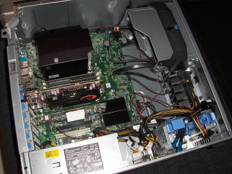 Dell PrecisionT3600 2