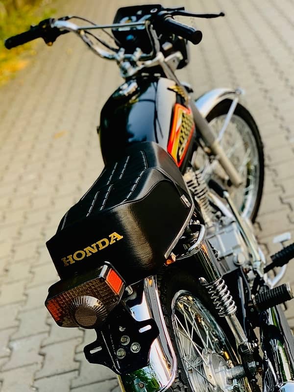 Honda 125 Model 009 3