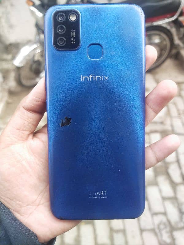 Infinix Smart 5 3/64 and Tecno Spark 4 3/32 0